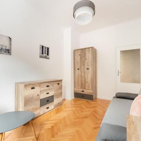 Plac Zbawiciela 3-Bedroom Apartment 华沙 外观 照片