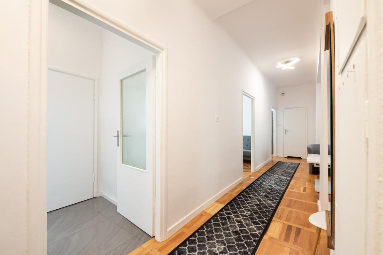 Plac Zbawiciela 3-Bedroom Apartment 华沙 外观 照片