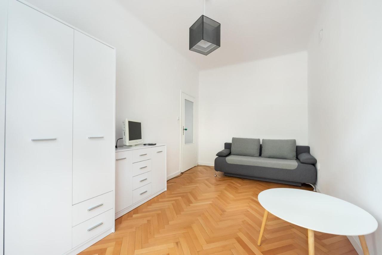 Plac Zbawiciela 3-Bedroom Apartment 华沙 外观 照片