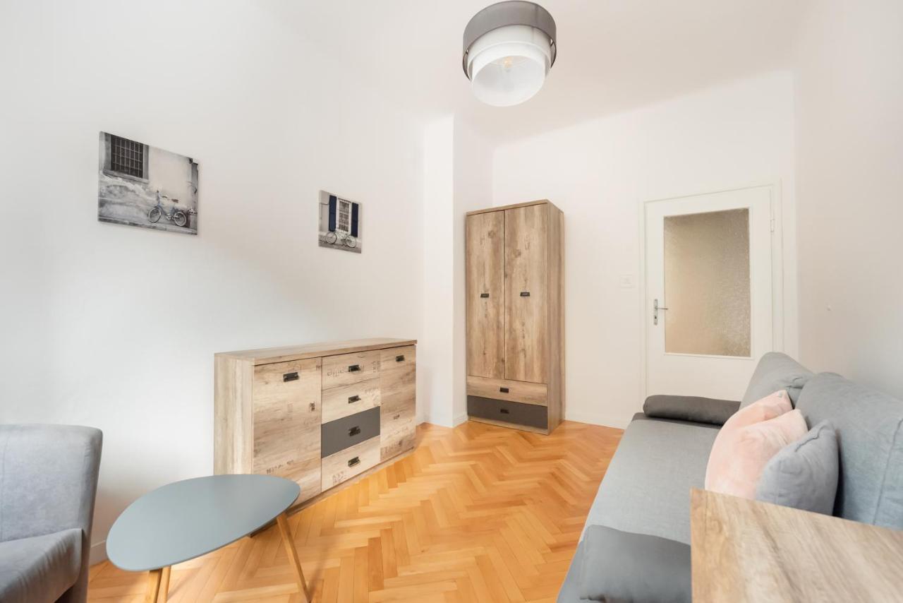 Plac Zbawiciela 3-Bedroom Apartment 华沙 外观 照片